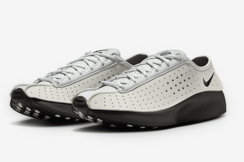 ドーバーストリートマーケットxナイキ エア スーパーフライが発売