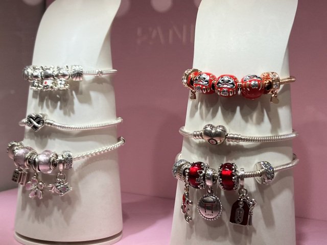 母の日のギフトにおすすめ！自由自在にカスタマイズ出来る【PANDORA