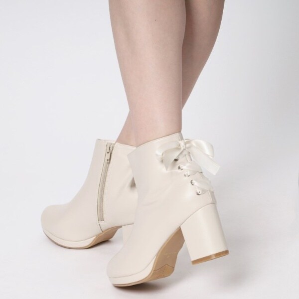 バックリボンレースアップブーツ | シーエス ティーアンドピー(cs T&P