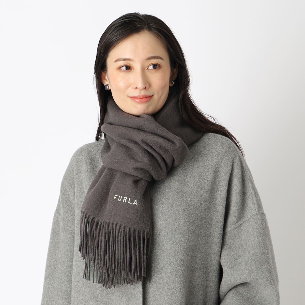 WEB限定】ウール100％紡毛厚手ストール 60×190cm 無地 ロゴ | フルラ