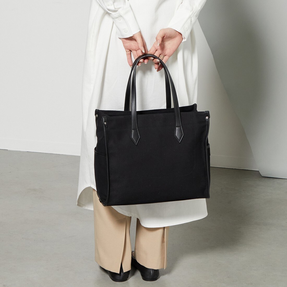 バインダーキャンバスA4トートバッグ | イザック(Y'saccs) | マルイ