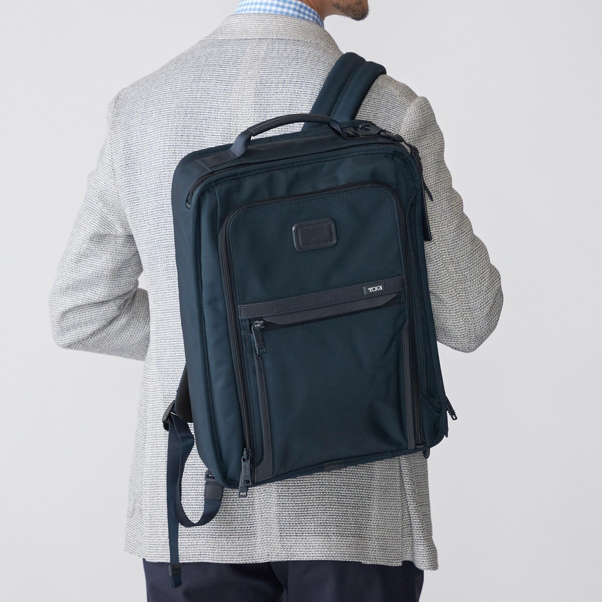 SHIPS別注】TUMI: 完全別注モデル『ALPHA 3』ミッド 3WAY バッグ