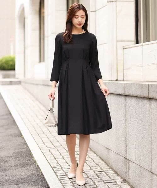 セール】 サテンジョーゼット タックワンピース （ロング・マキシ丈