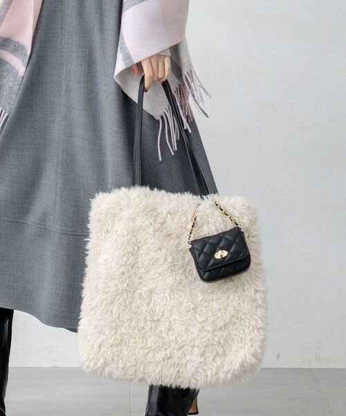 フェイクファー トートバッグ （トートバッグ）｜23区 / ニジュウ