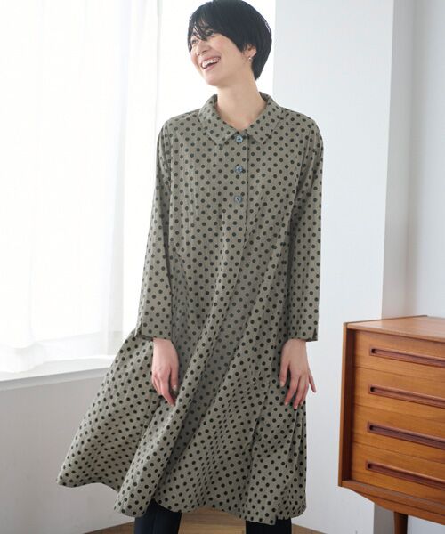 セール】 水玉柄プリント デザインワンピース （ミニ丈・ひざ丈