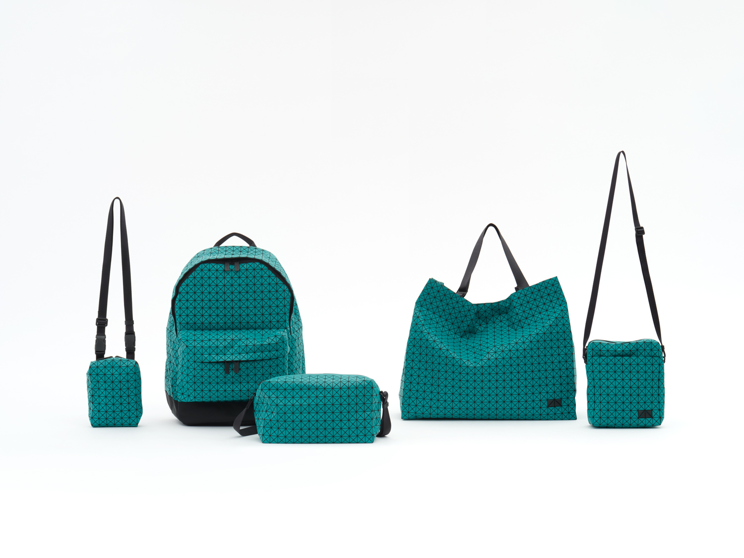 バオ バオ イッセイ ミヤケ」から2023年春夏のバッグが発売 シーズン