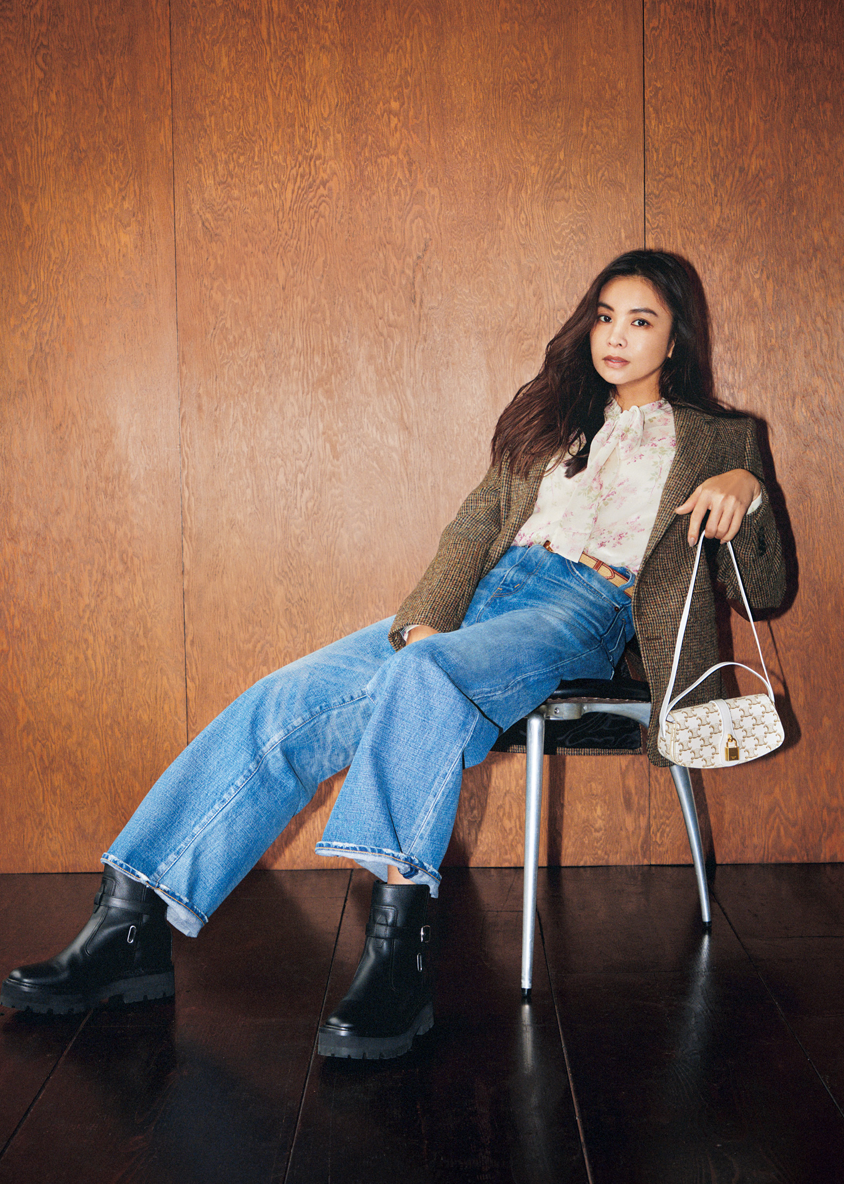 気になる！「セリーヌ」のリュクスな“デニム”カジュアル | VERY NaVY