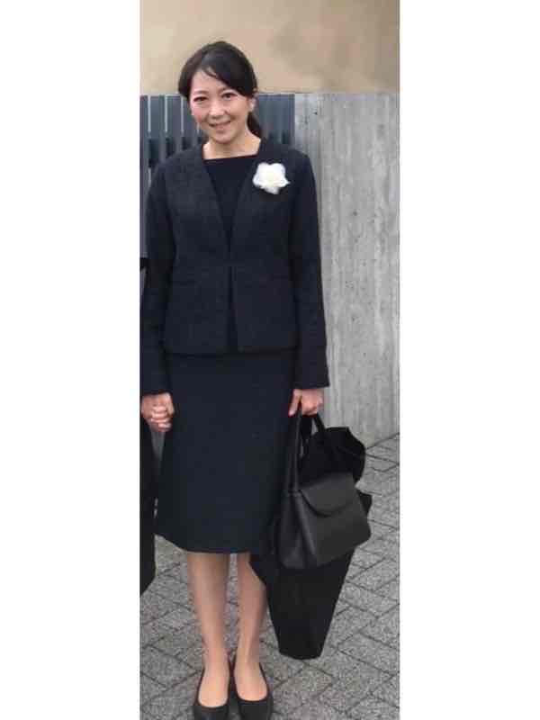 卒入園・入学】ジャケット着用派はスカート、ワンピでハンサムすぎない