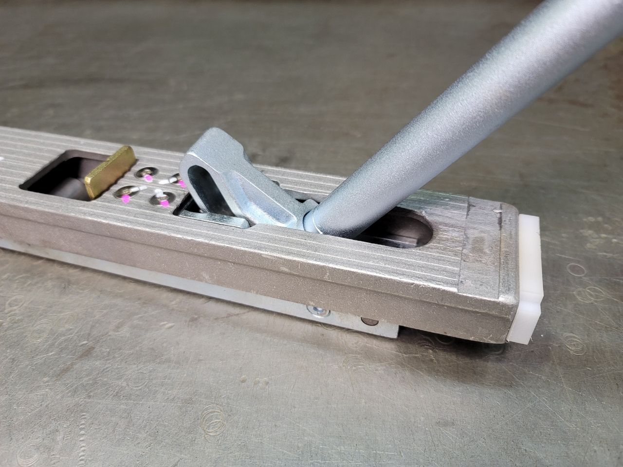 おこし棒の工場直販 - 個人でもOK!! 1本から販売!!｜矢島製作所