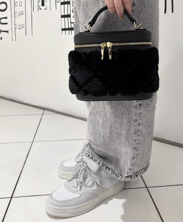 靴・バッグのダイアナ通販サイト ｜ MF43512: シューズ 【dianashoes.com】