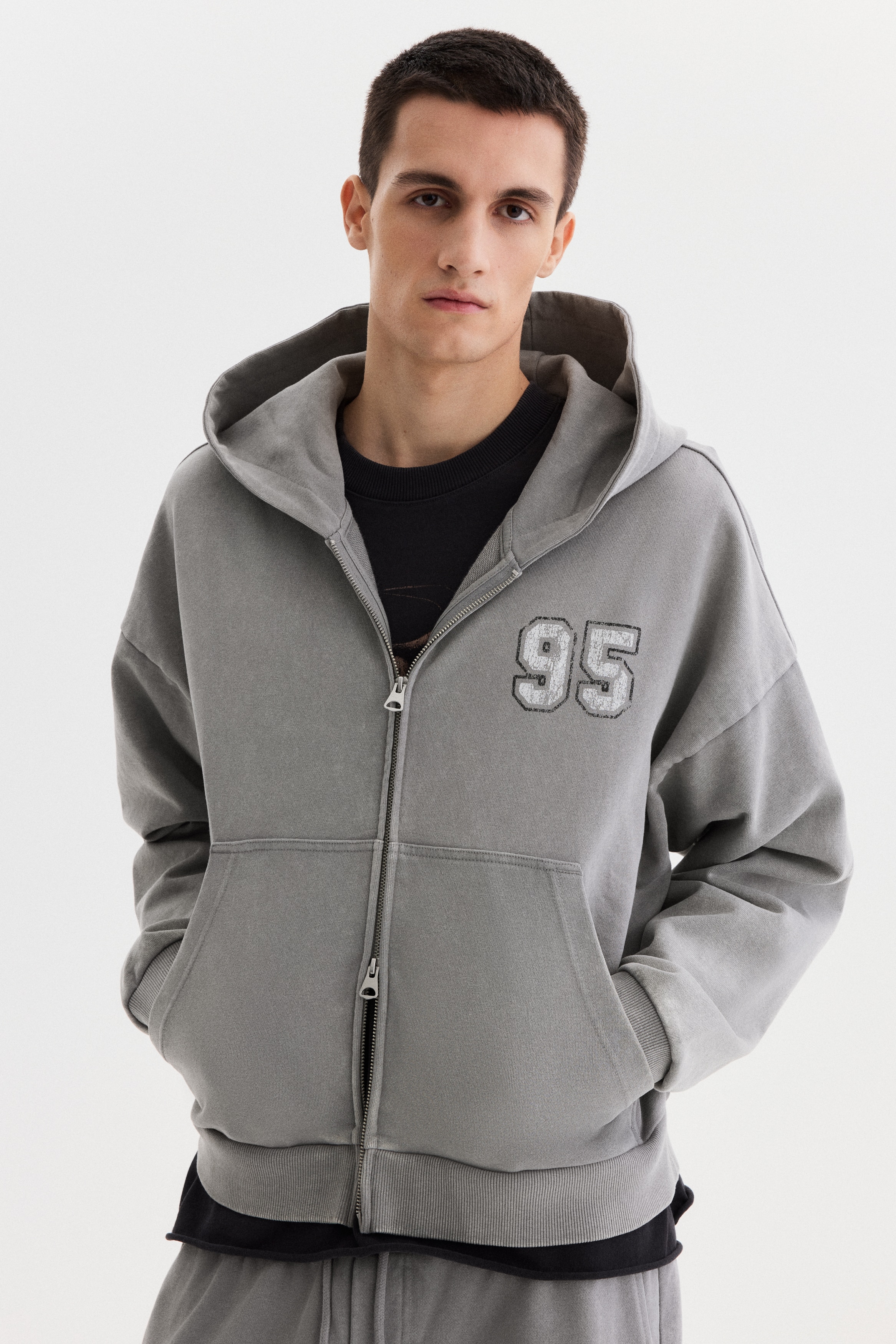 Oversized-Fit Boxy Hooded Jacket - Dusty gray/95 - Men | H&M US
