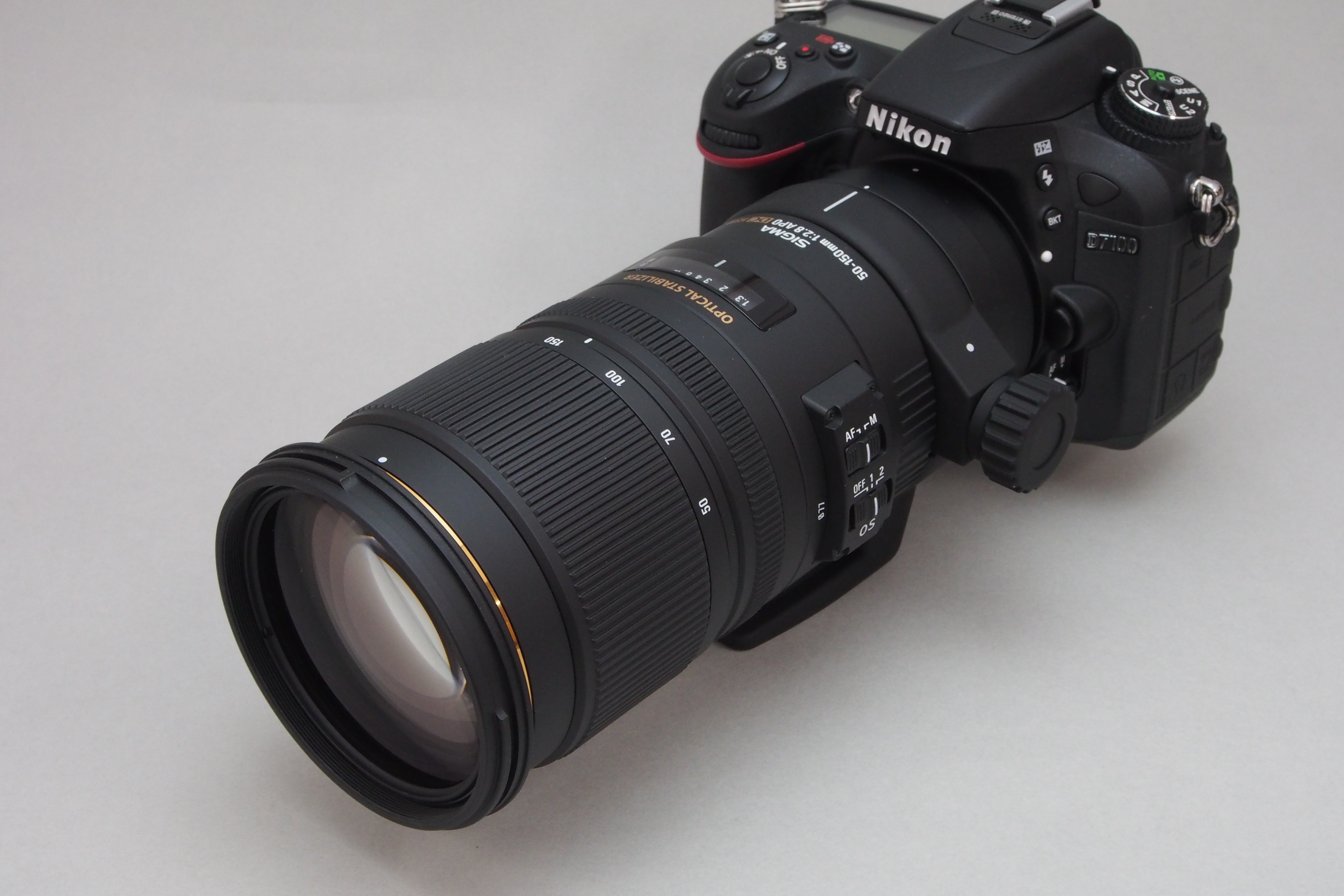 秋の空気感をとらえる切れ味――シグマ「SIGMA APO 50-150mm F2.8 EX DC