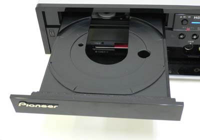 デジタル放送を2層メディアに残せる――パイオニア「DVR-DT90