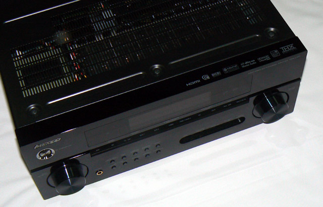 黒く光るAVアンプ、パイオニア「VSA-LX51」をこねくり回す：ロード