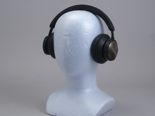 B＆O初のハイエンドゲーミングヘッドフォン「Beoplay Portal」を試す