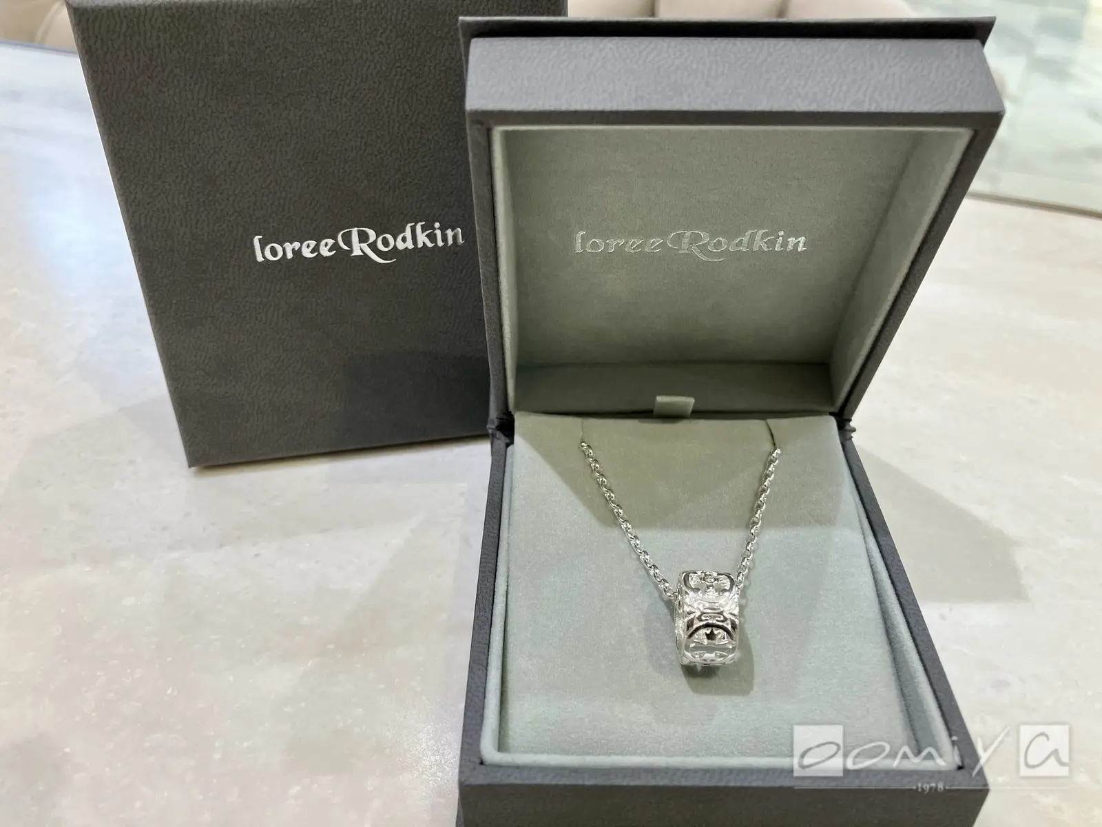 ローリーロドキン｜Loree Rodkin 商品一覧（ジュエリー） – oomiya