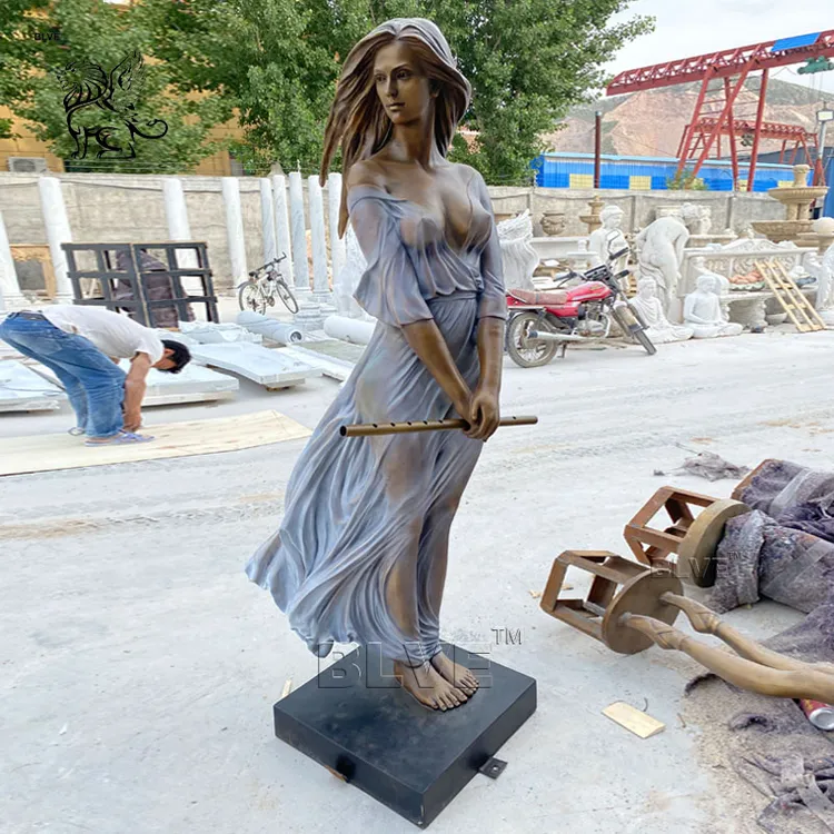 美しい風の少女の裸の像、ブロンズのセクシーな女性の彫刻、ライフ
