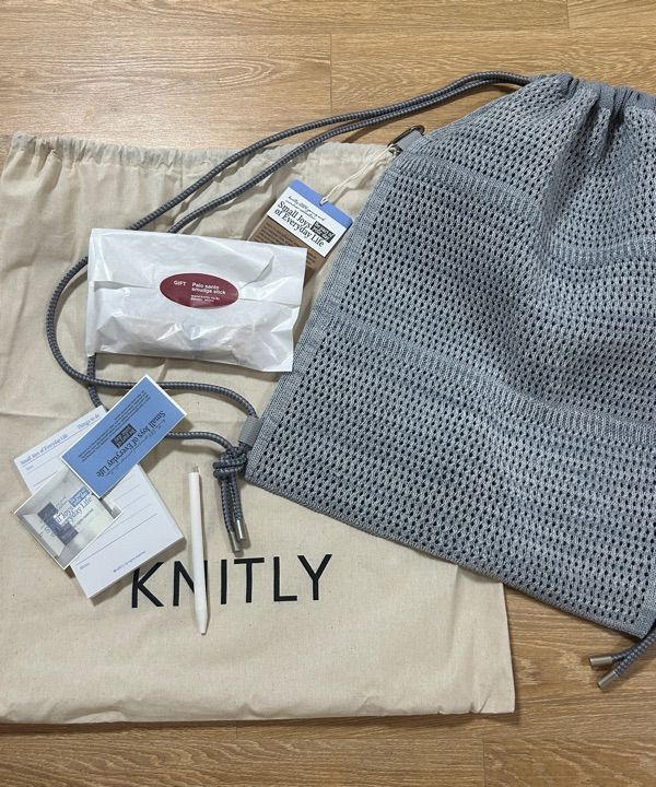 MUSINSA公式 | KNITLY ネットロープニットバックパック_Sky