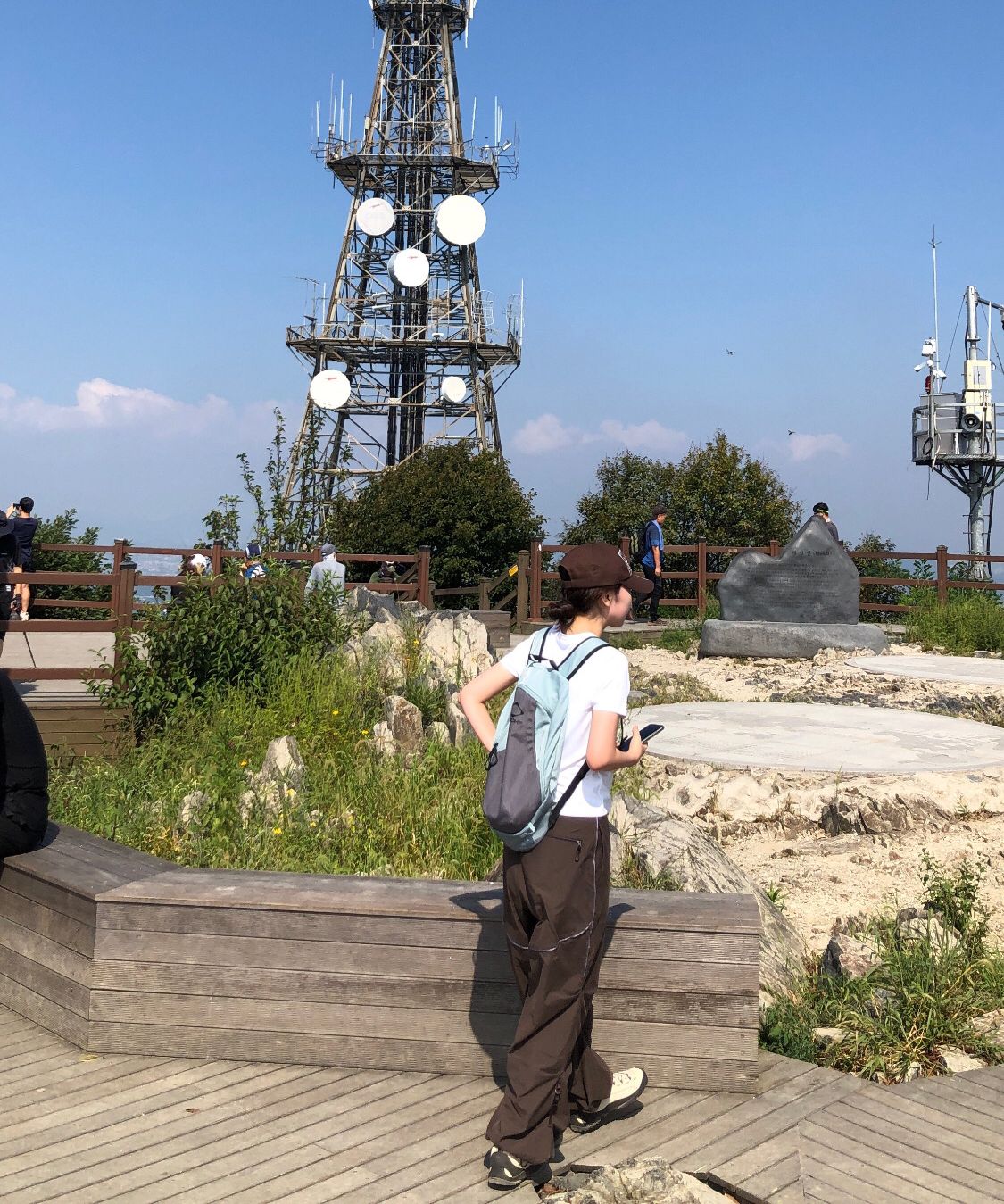 MUSINSA | COYSEIO STRAP LINE PANTS GREY