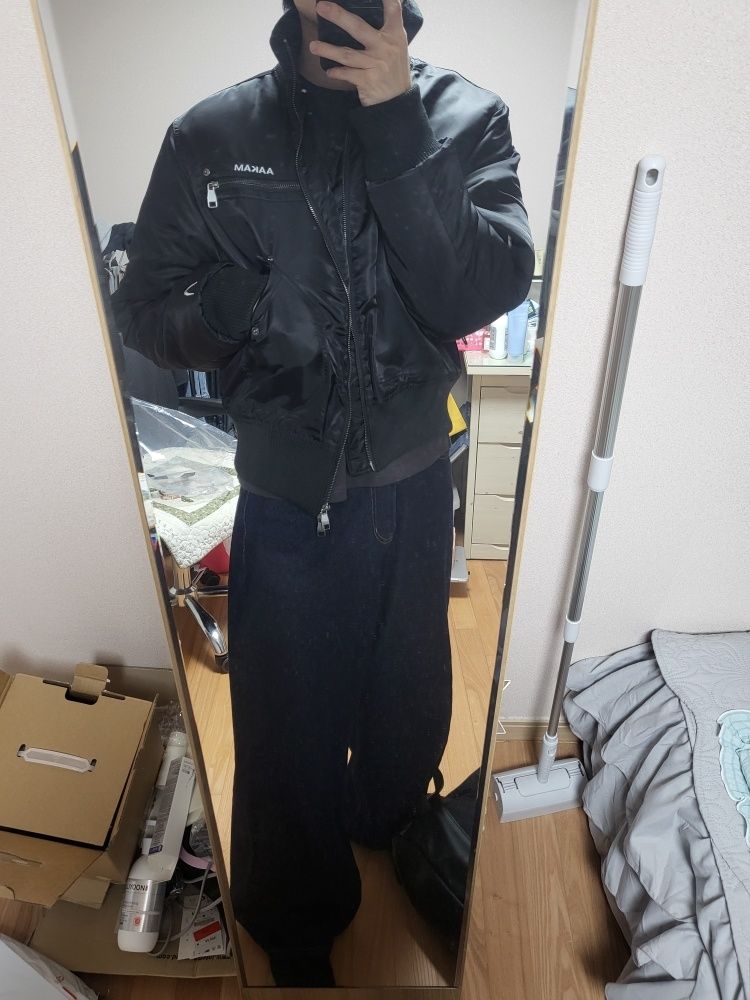 MUSINSA公式 | AAKAM High-Neck Bomber Jacket (Black)