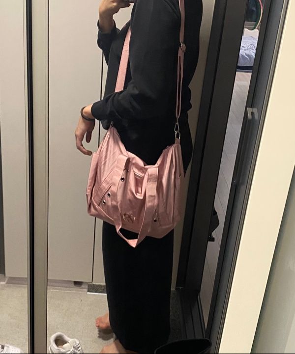 MUSINSA公式 | ILLIGO ユーティリティダッフルバッグ ピンク