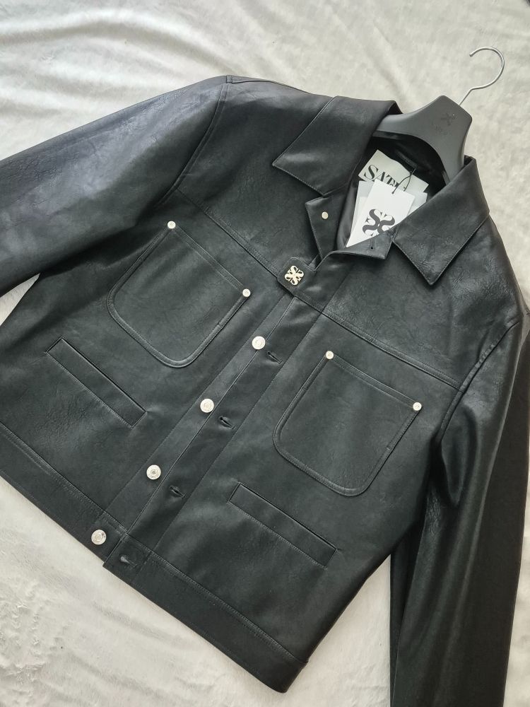 MUSINSA公式 | SATUR シンボルブローチフォックスレザージャケット