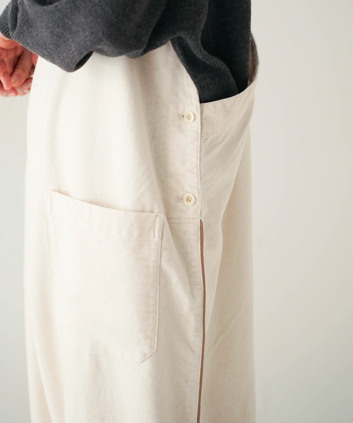 モールスキンサロペット｜nest Robe / CONFECT ONLINE SHOP