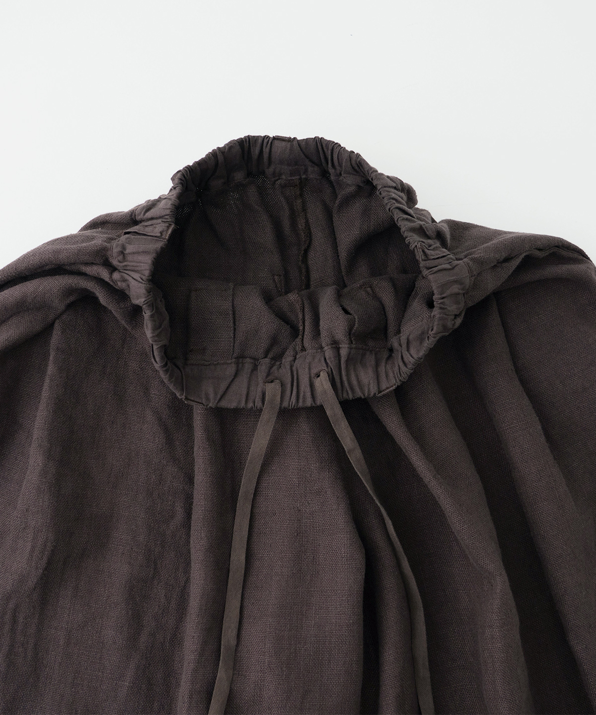 ヘビーリネンタックキュロット｜nest Robe / CONFECT ONLINE SHOP