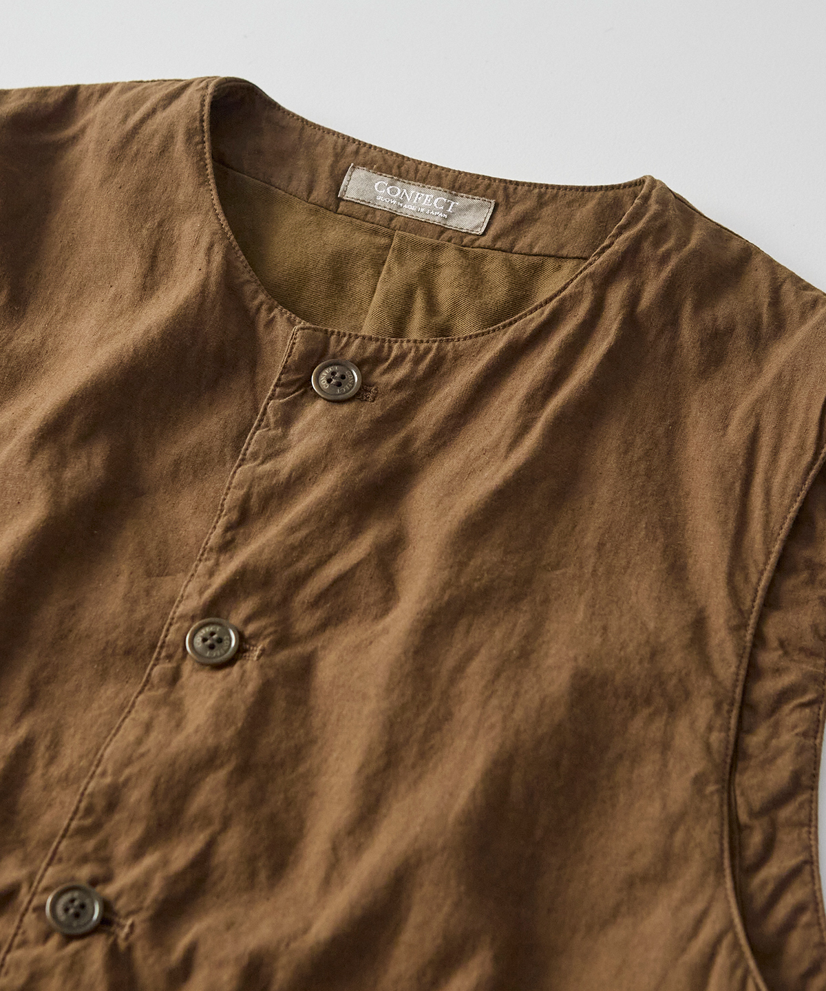 UpcycleLino] 60 クルーネックベスト｜nest Robe / CONFECT ONLINE SHOP