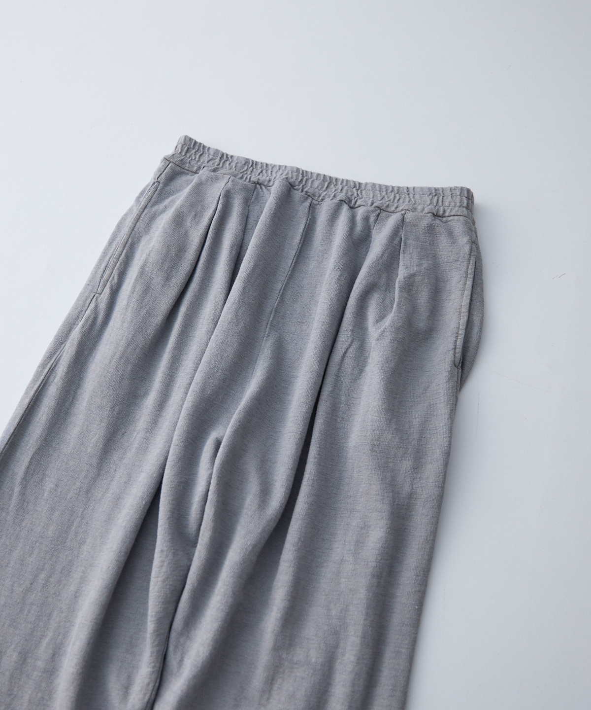 リネンインレー 2タックイージーパンツ｜nest Robe / CONFECT ONLINE SHOP