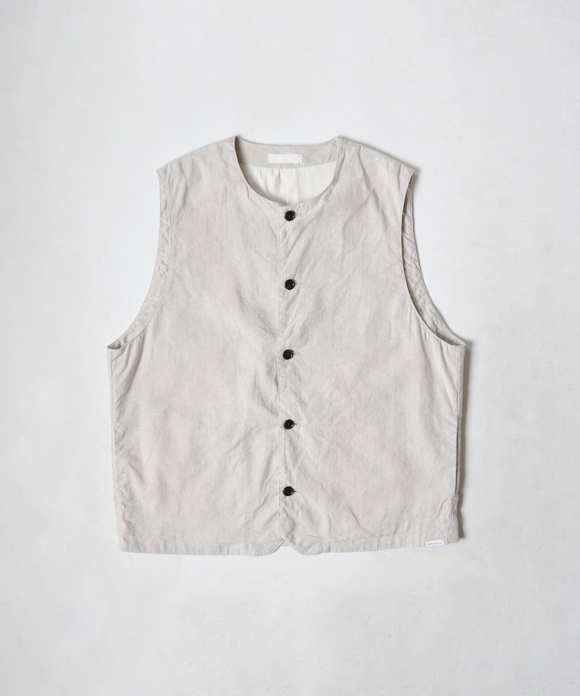 サステナブルな素材で定番をアップデート。UpcycleLino初のクルー