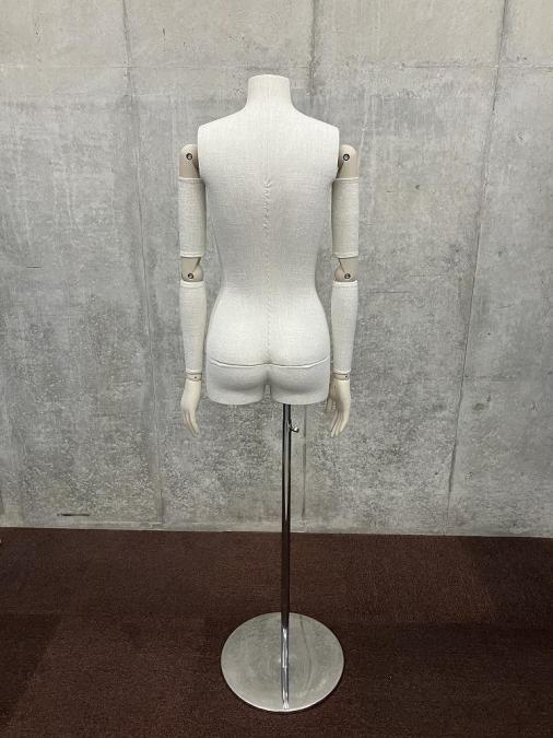 中古】 マネキン 486106 - 中古オフィス家具ならオフィスバスターズ