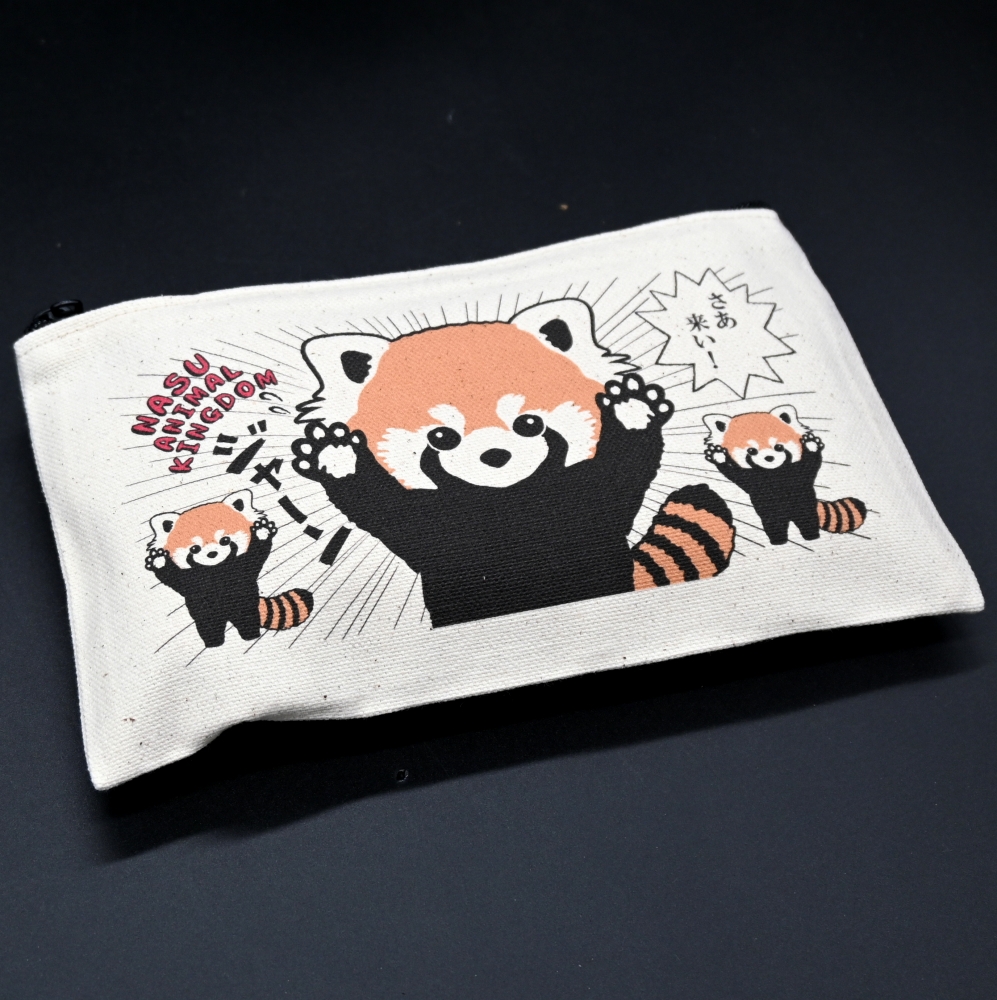フラットキャンバスポーチ「威嚇レッサーパンダ」【Original】 | 那須