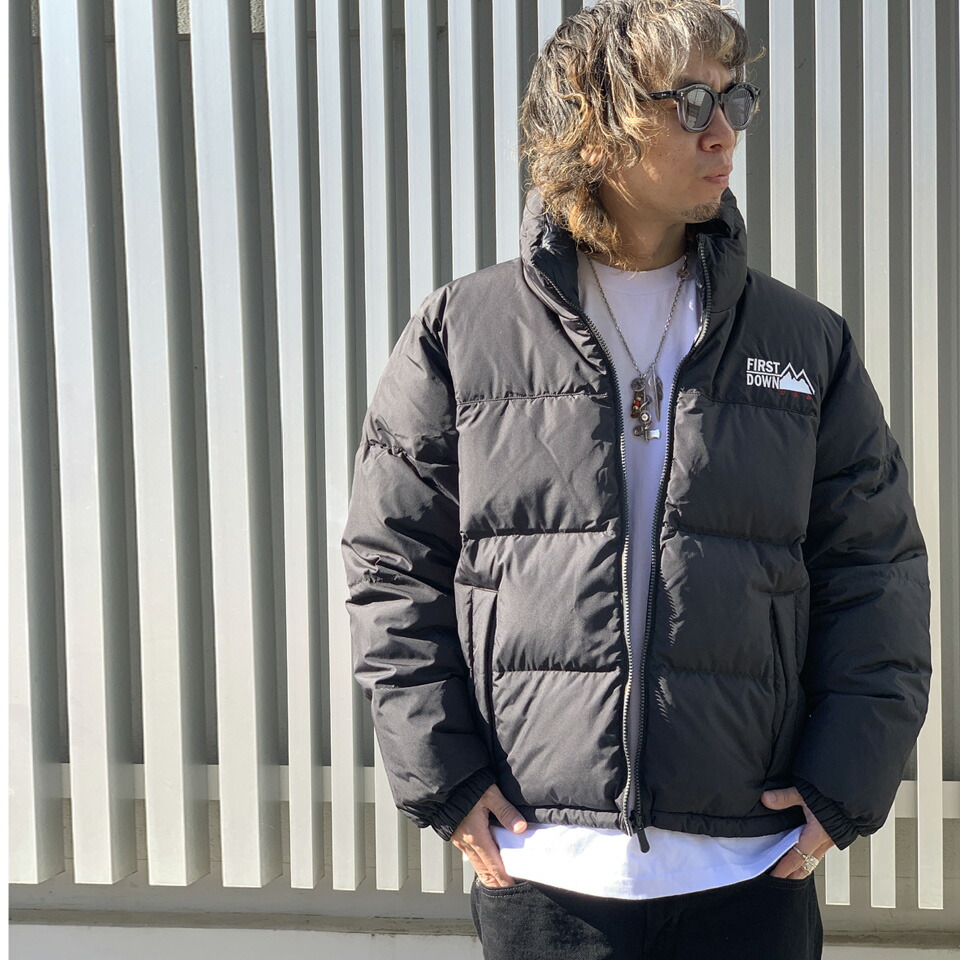 FIRST DOWN / REVERSIBLE BUBBLE DOWN JACKET SHORT