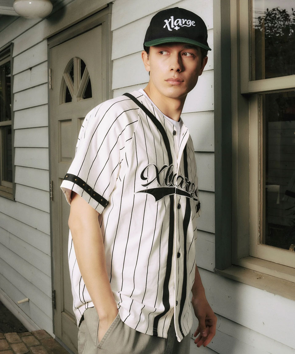 XLARGE / STUDDED BASEBALL JERSEY