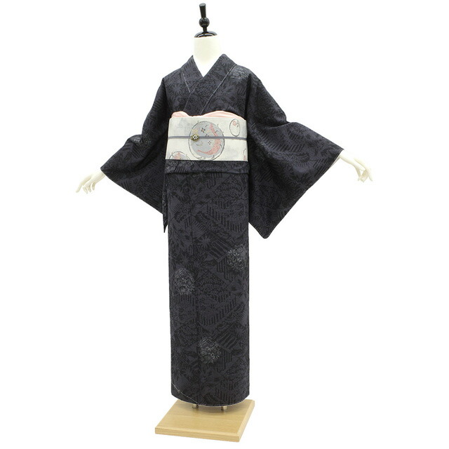 楽天市場】【新品】結城紬 着物 正絹 袷 小倉商店 80亀甲 黒紫地 黒