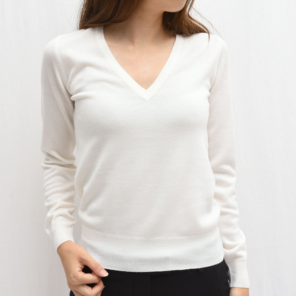 正規品 Cruciani(クルチアーニ)CD22500 ウール Vネックニット