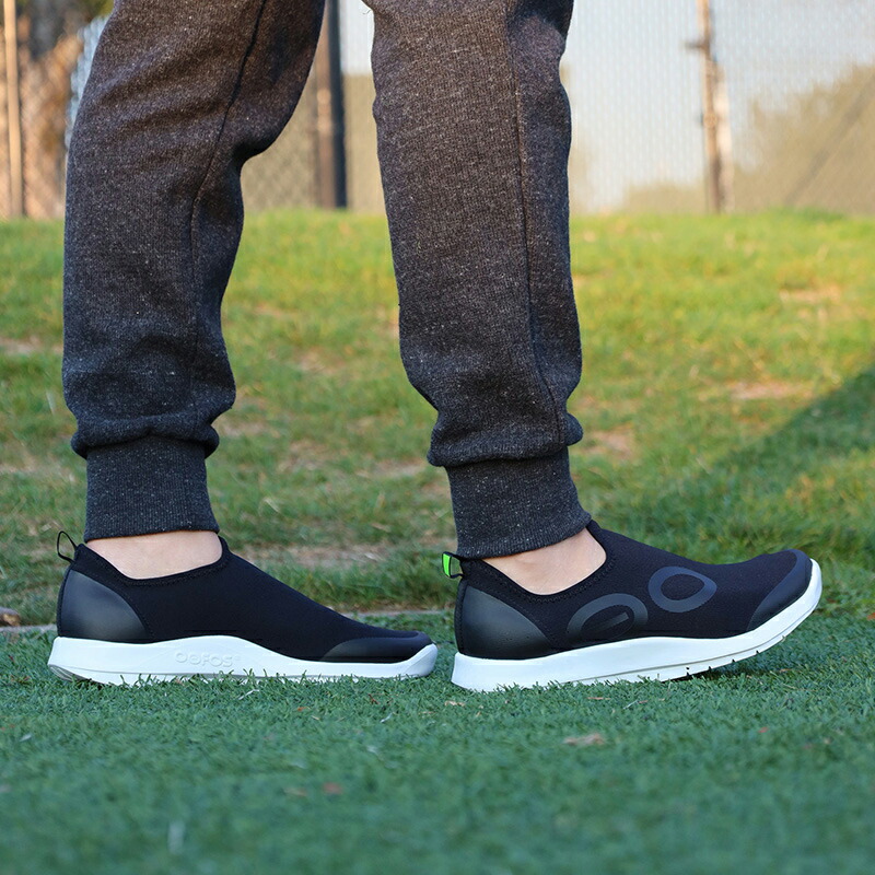 ウーフォス/OOFOS Men's OOmg Sport（メンズウーエムジースポーツ
