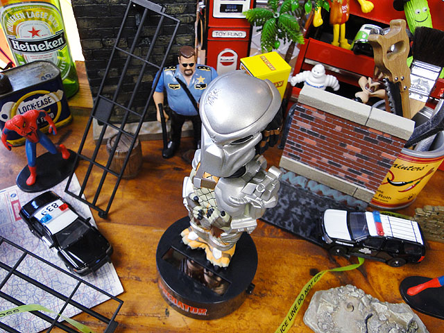 楽天市場】NECA プレデター ボディノッカーズ アメリカン雑貨 アメリカ