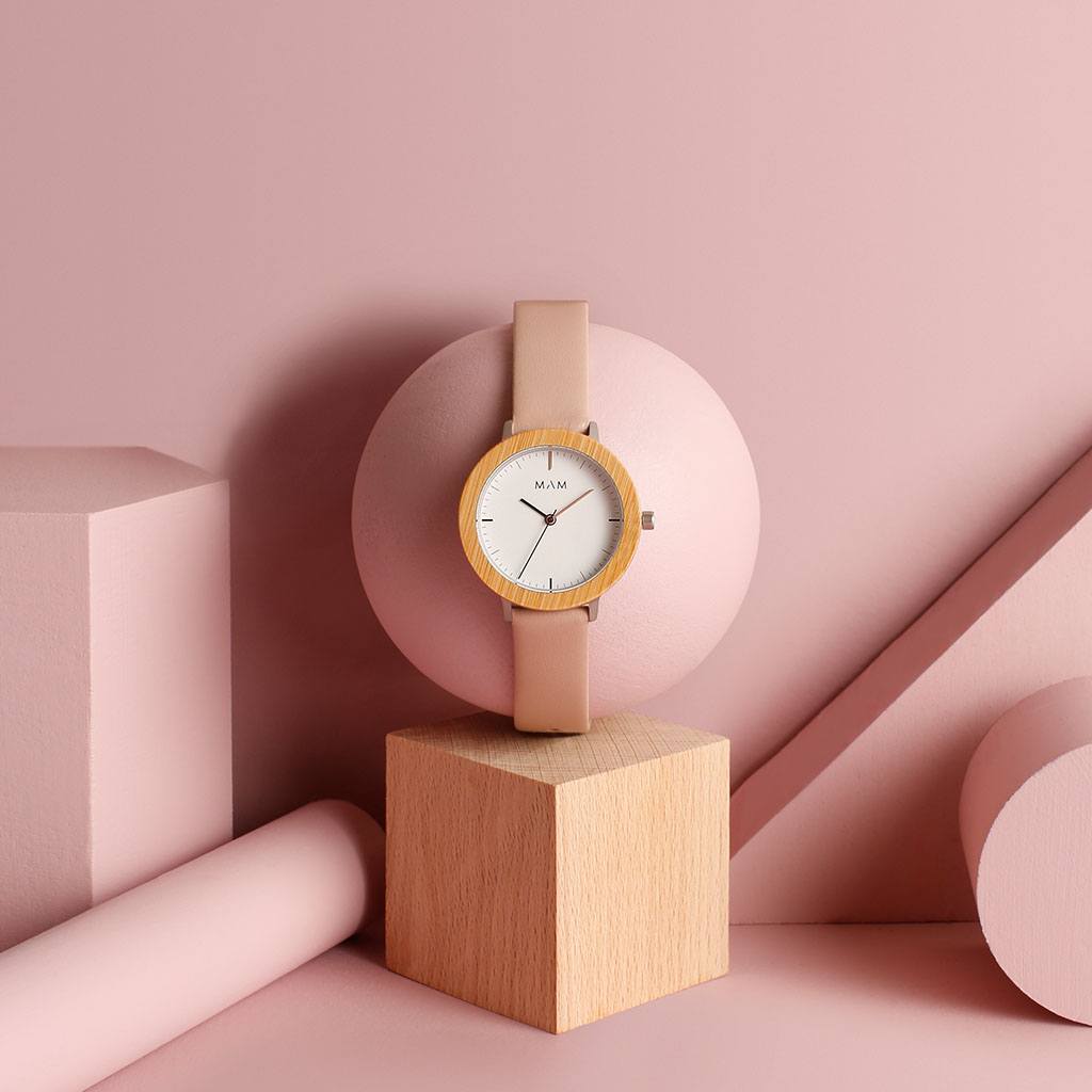 楽天市場】ヨーロッパから日本初上陸☆手作りの暖かみある腕時計 マム