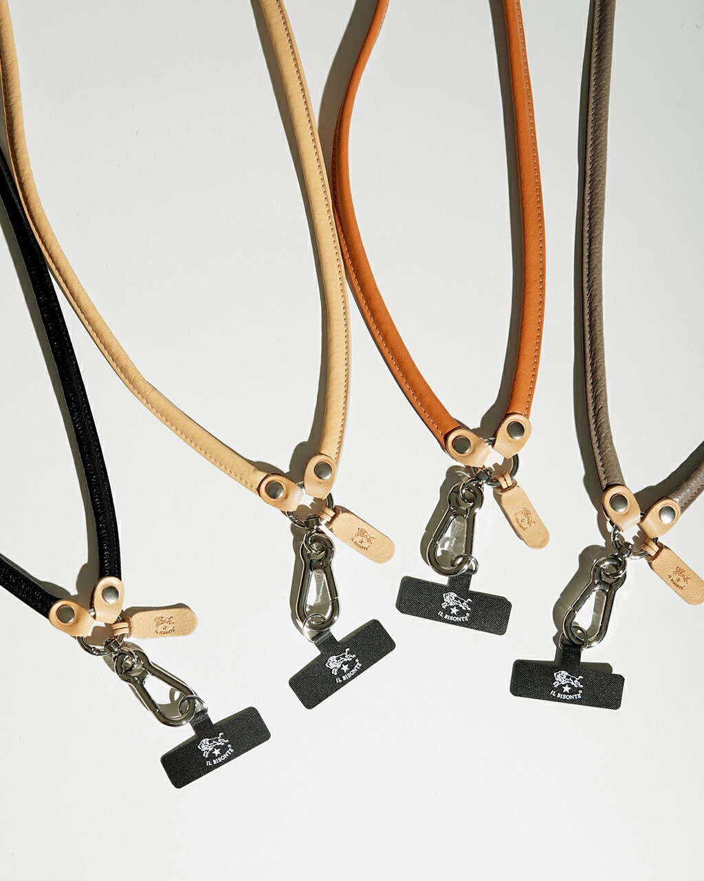 楽天市場】イルビゾンテ IL BISONTE レザー スマートフォンストラップ