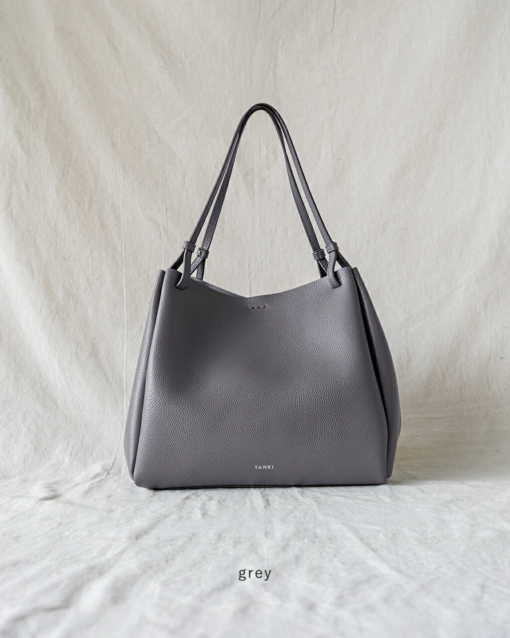 楽天市場】ヤーキ YAHKI シュリンク ソフト レザー トートバッグ