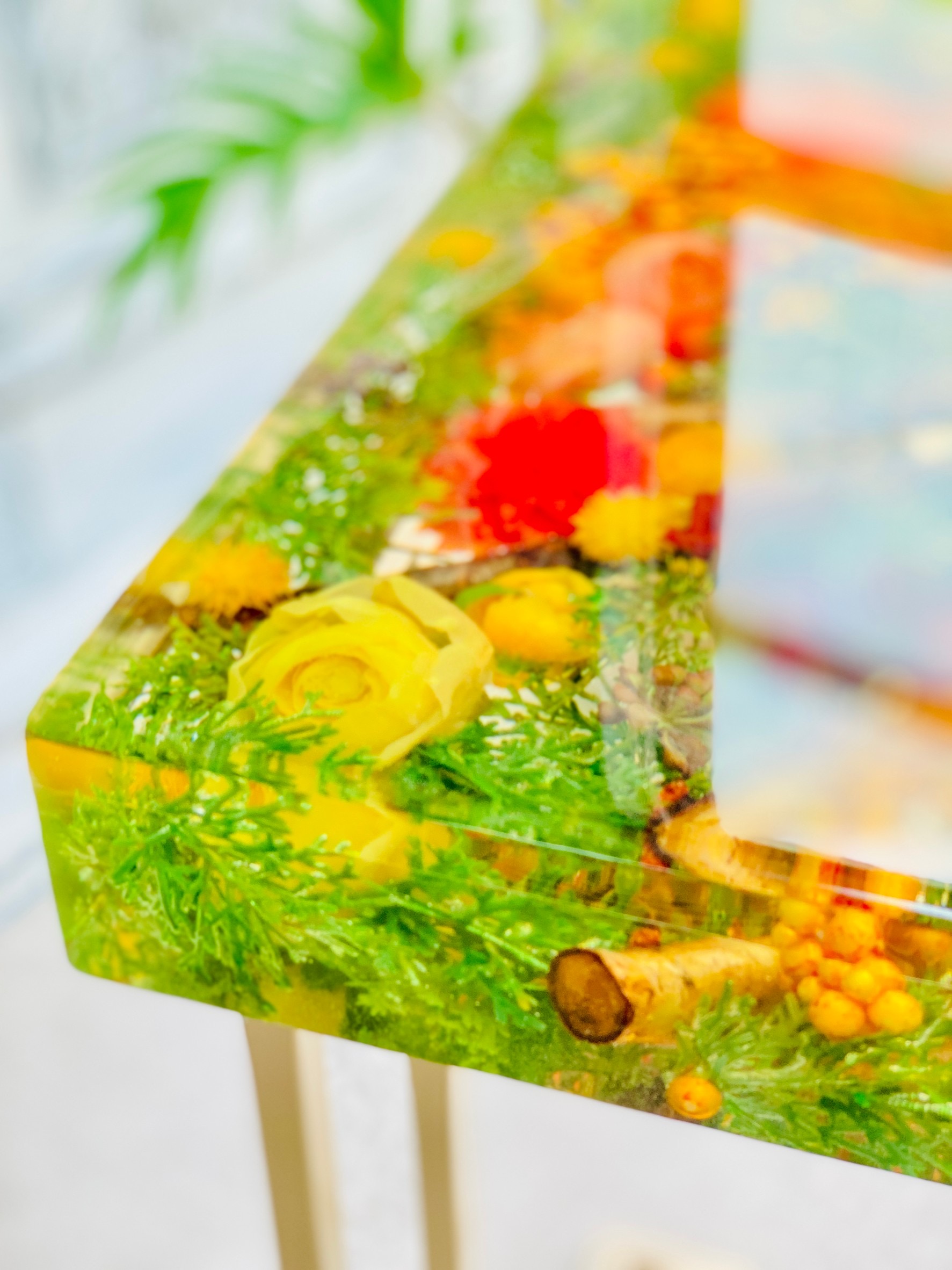 楽天市場】【レジンテーブル】フラワー サイドテーブル 35cm×35cm×H6