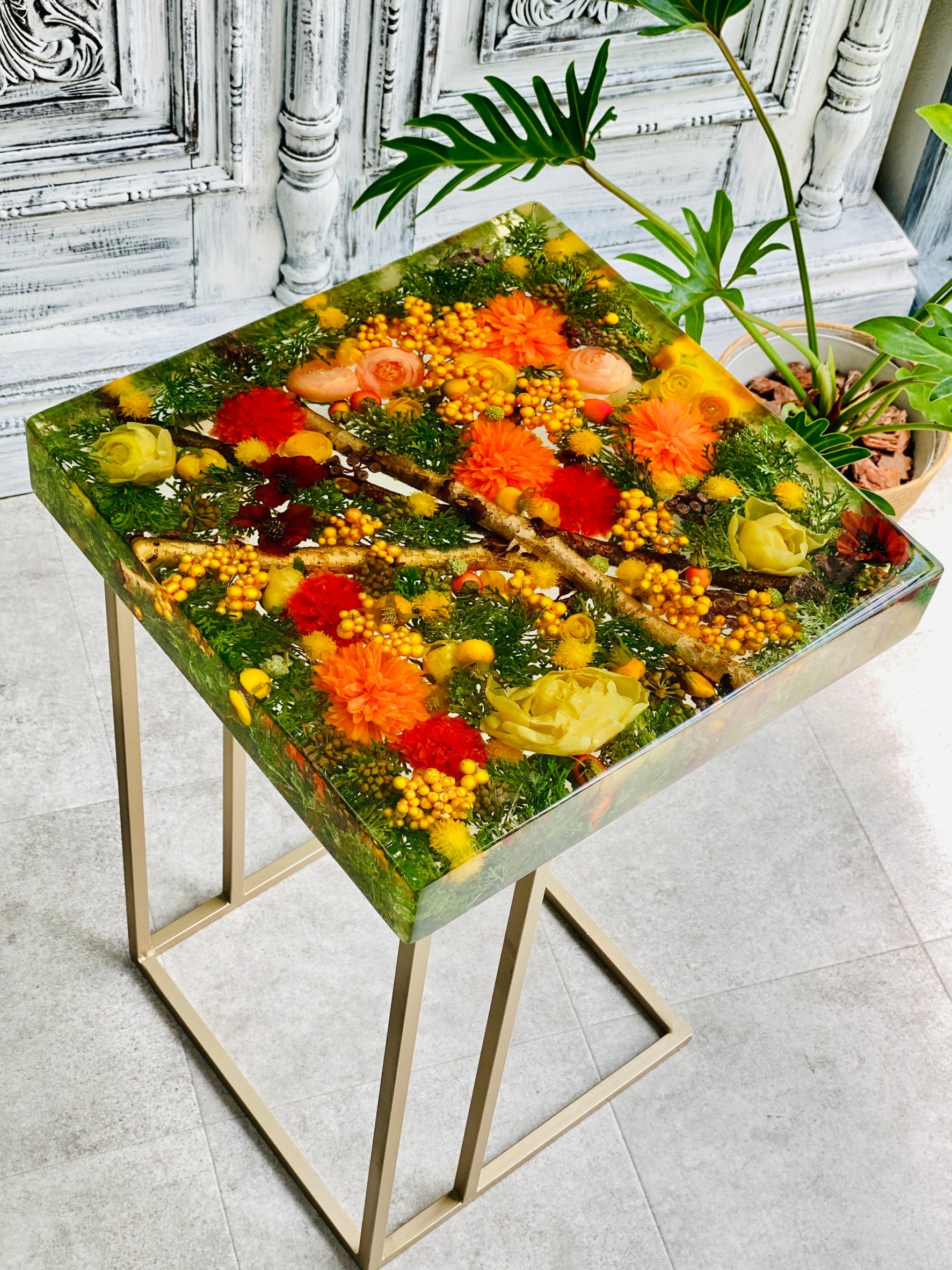 楽天市場】【レジンテーブル】フラワー サイドテーブル 35cm×35cm×H6