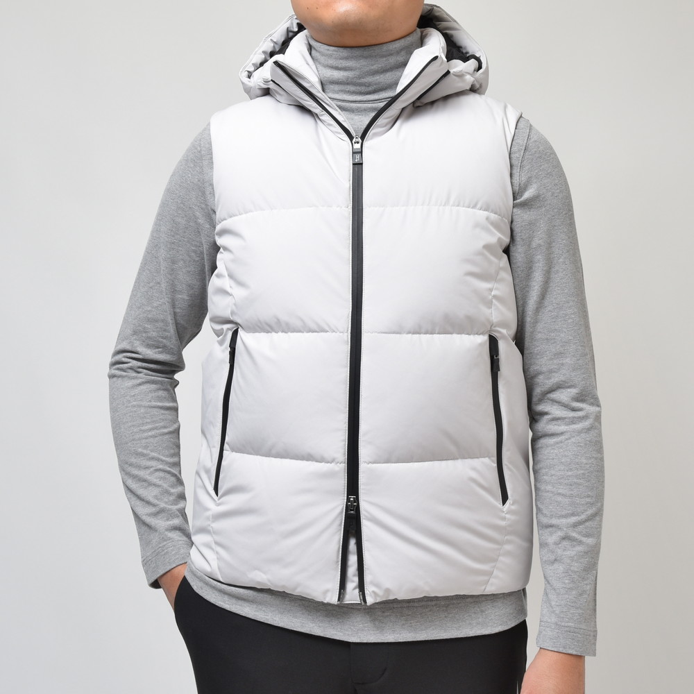 HERNO（ヘルノ）Laminarラミナー 2レイヤーゴアテックスダウンベスト