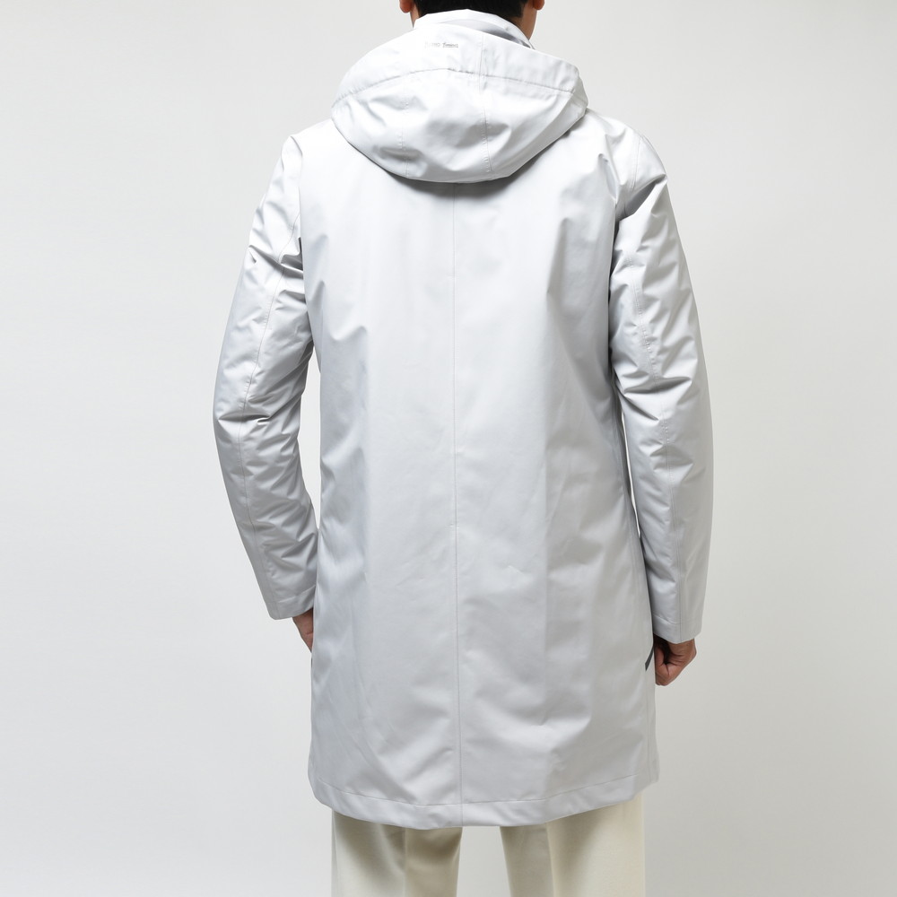 HERNO（ヘルノ）Laminarラミナー 3レイヤーゴアテックスフーディー