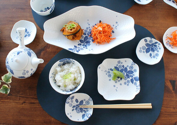 ウェッジウッド（WEDGWOOD） ストロベリー ブルーム インディゴ ライス