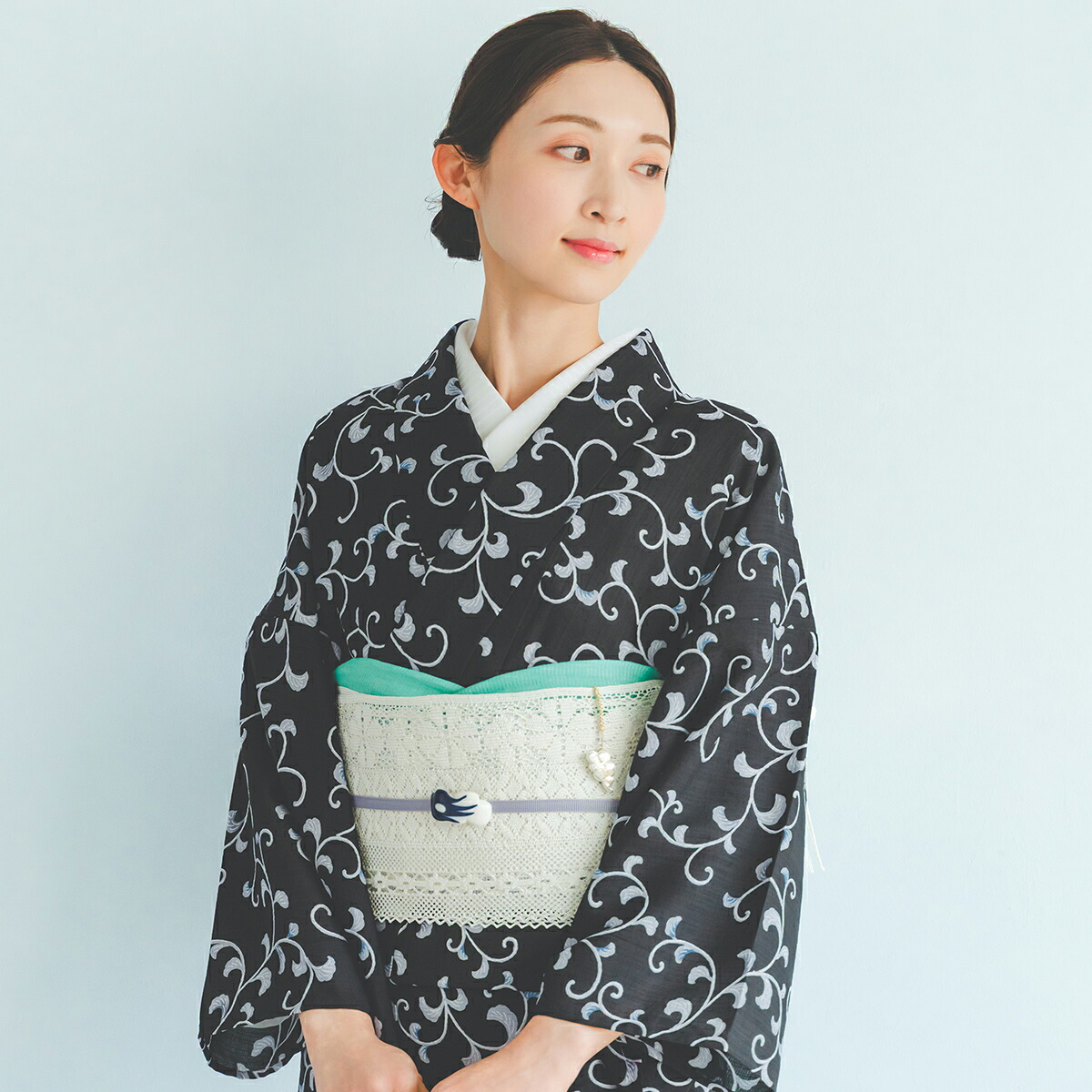 CHIKUMO-千雲-】洗えるきもの 単衣/夏着物 セオα 唐草/黒 月華美人