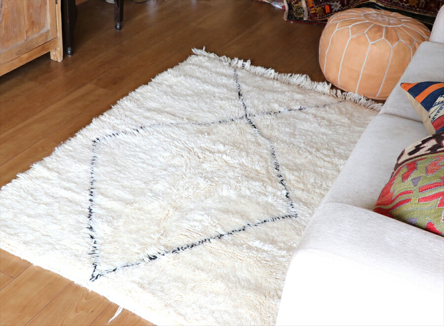 楽天市場】モロッコ エリアラグ ベニワレン 157×105cm ナチュラル