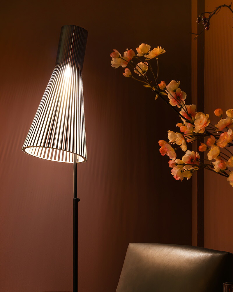 お取り寄せ】secto design（セクトデザイン）SECTO4210 フロアランプ